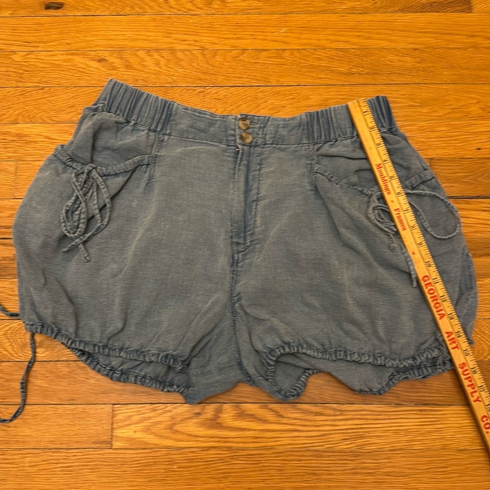 Pilcro, bubble shorts